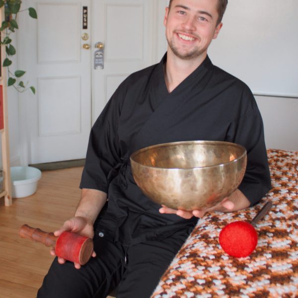 Himalayan singing bowls arranged for therapy